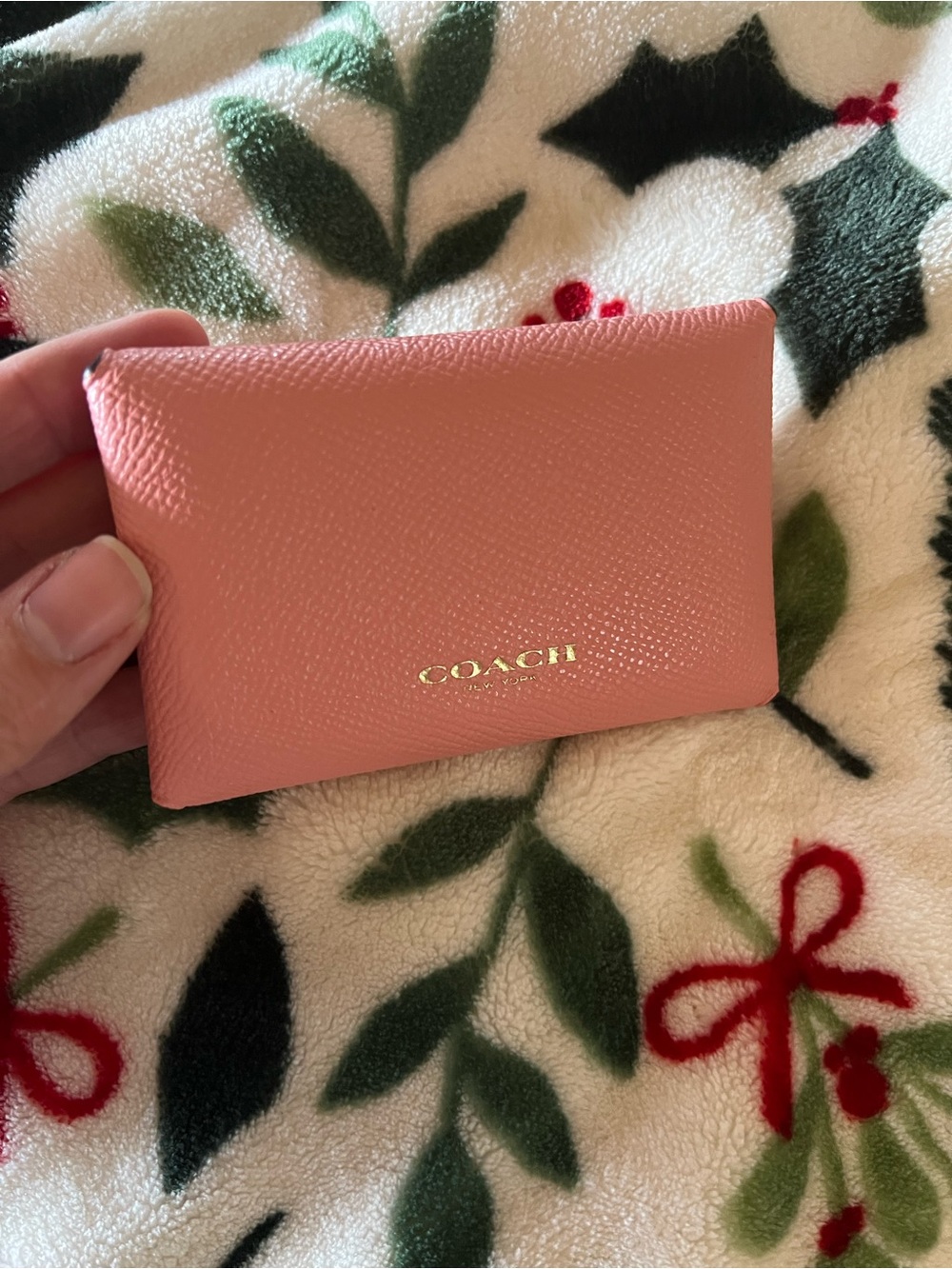 Coach Pink Leather Turn Lock Card Holder NWOTS! - Picture 2 of 8